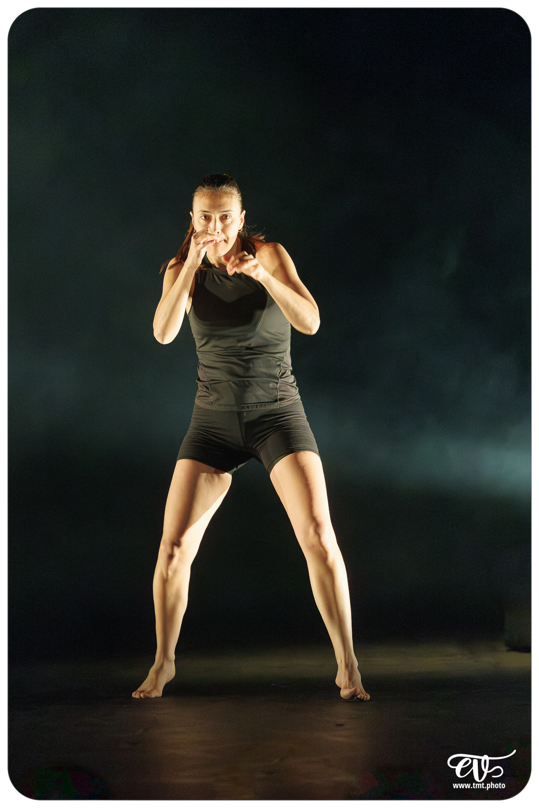 TMTPHOTO L'ODEUR DE LA GUERRE (JULIE DUVAL) 002